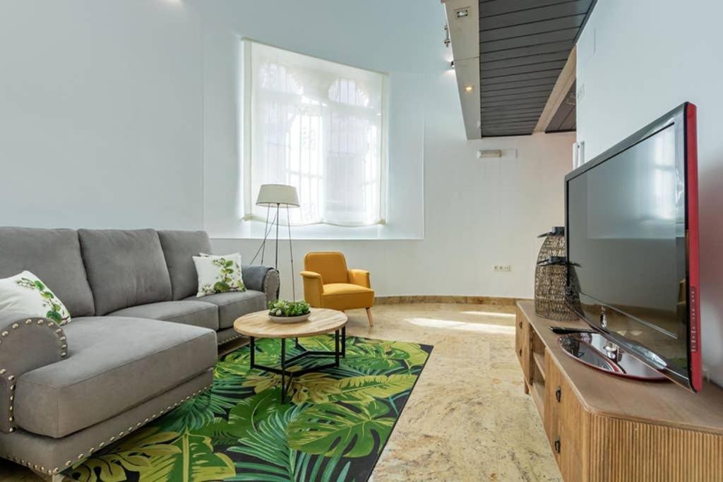 Becas Alameda Duplex By Valcambre Apartment เซบีญา ภายนอก รูปภาพ