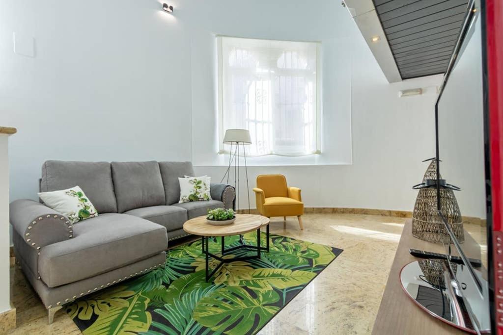 Becas Alameda Duplex By Valcambre Apartment เซบีญา ภายนอก รูปภาพ